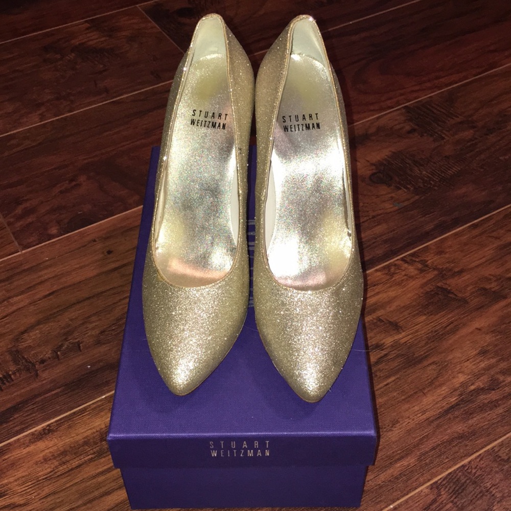Stewart Weitzman Gold glitter heels 6 1/2